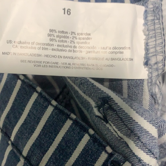 Buy Woman’s GV Bermuda short size 16 Get absolutely free Amanda short NWT 2/$15 - Picture 8 of 16